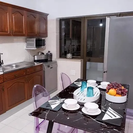 Апартаменты In *